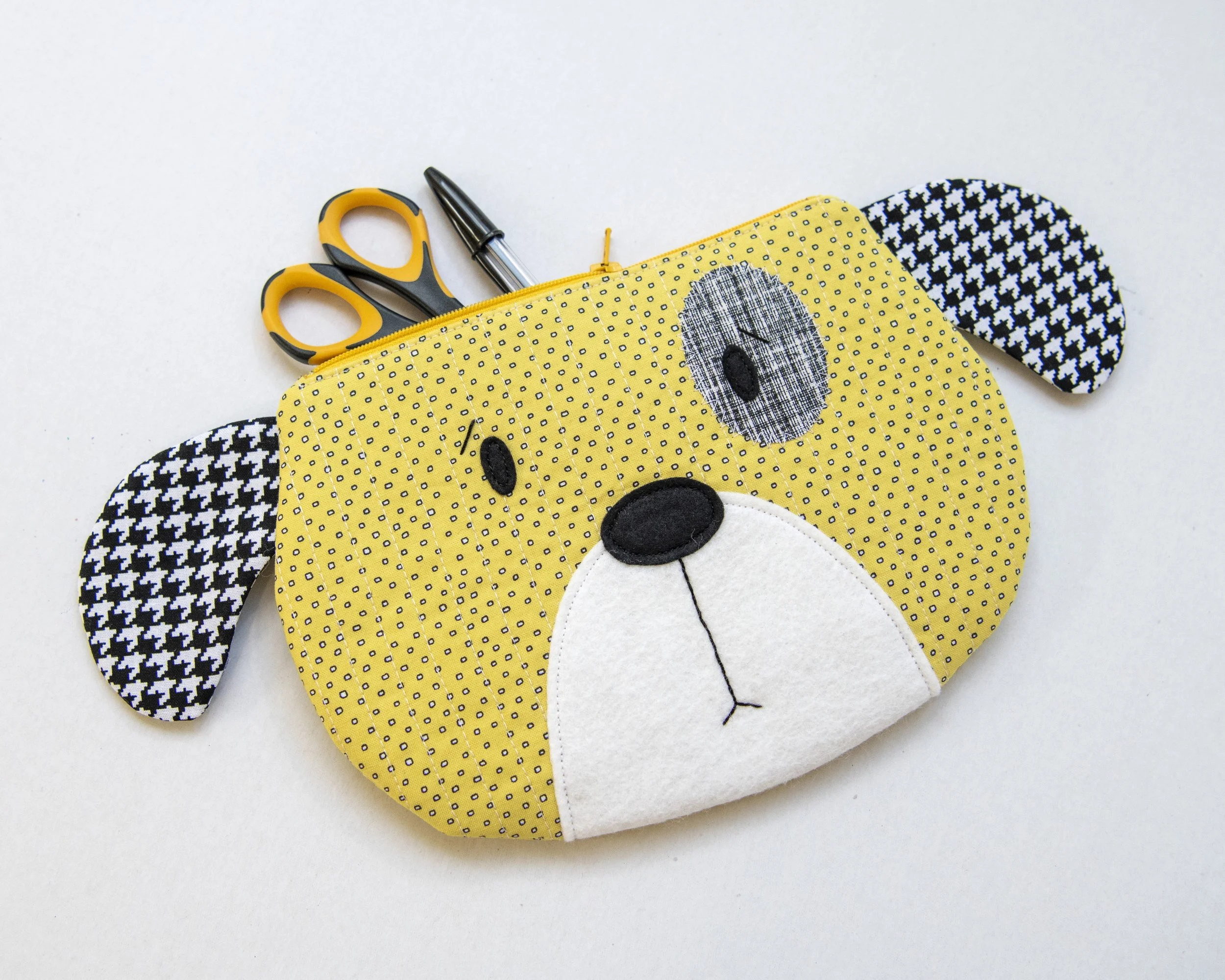 Dog Zippy Critter [Pattern & Tutorial] — Stubbornly Crafty